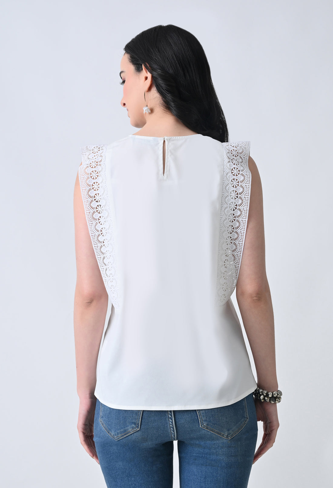 White Solid Sleeveless Top for Women